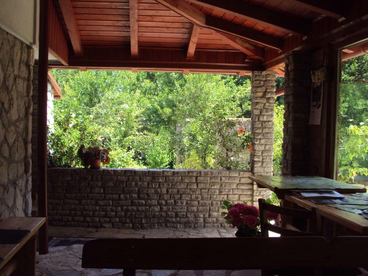 PLITVICE KONAK Daic Plitvicka Jezera Bagian luar foto
